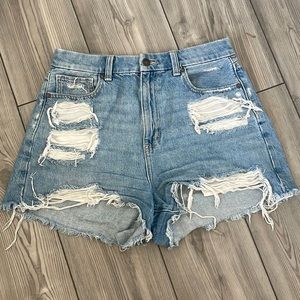 American Eagle Curvy Mom Jean Short